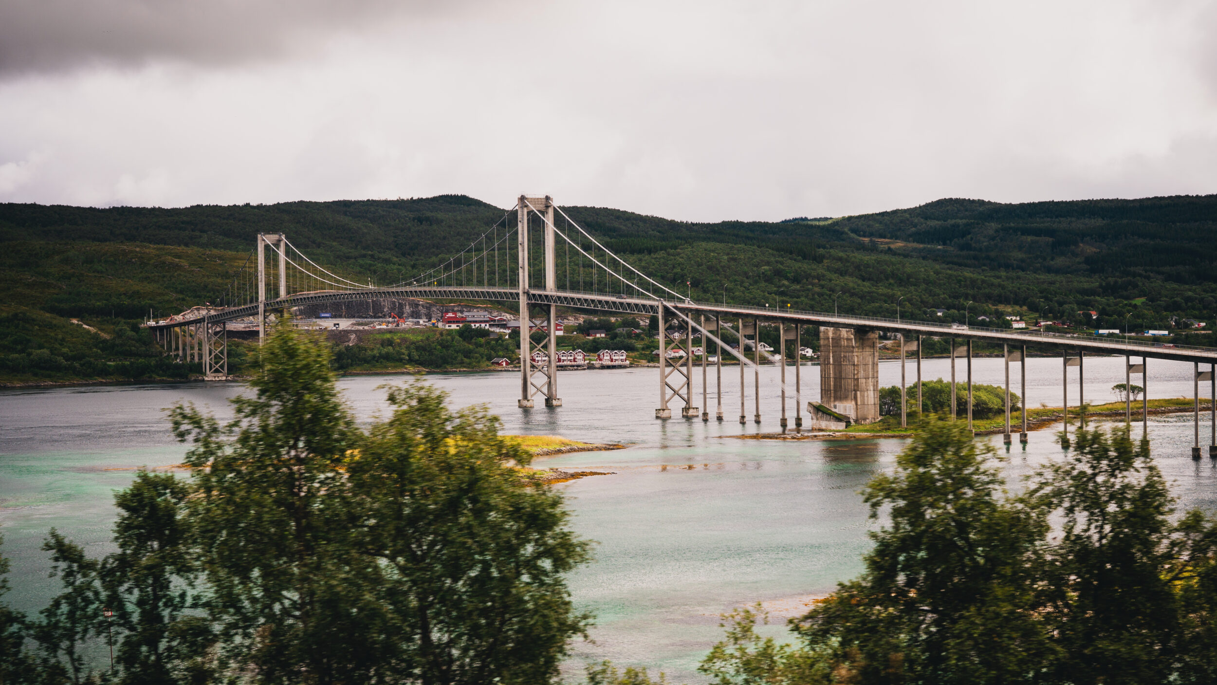 Tour Moto Escandinávia UpSerra — sol da meia-noite