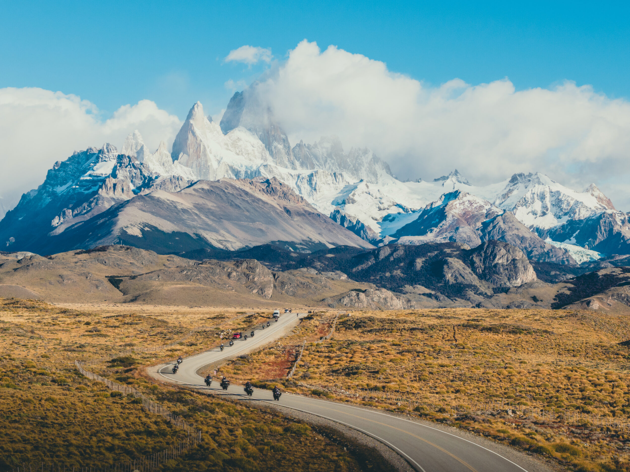 Tour Ushuaia Fly&Ride UpSerra — El Chaltén com motos