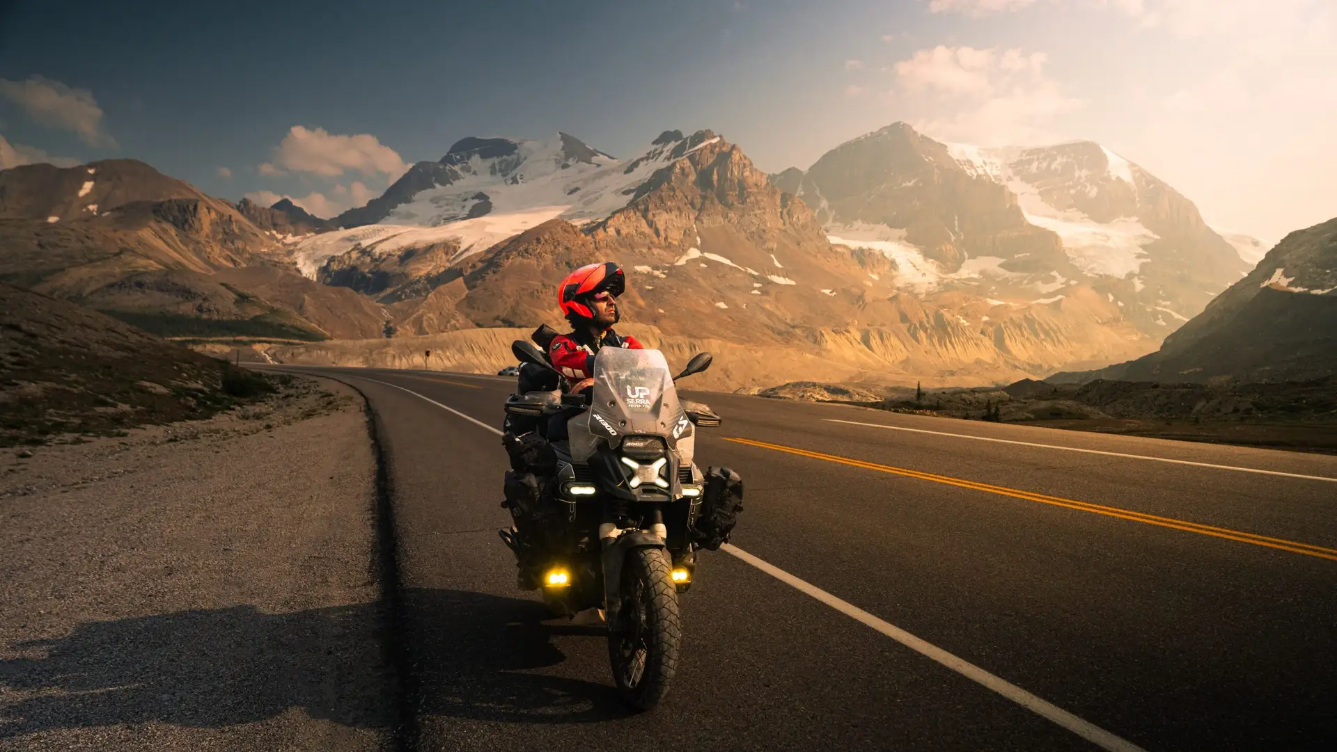 Alaska Fly&Ride — estrada UpSerra