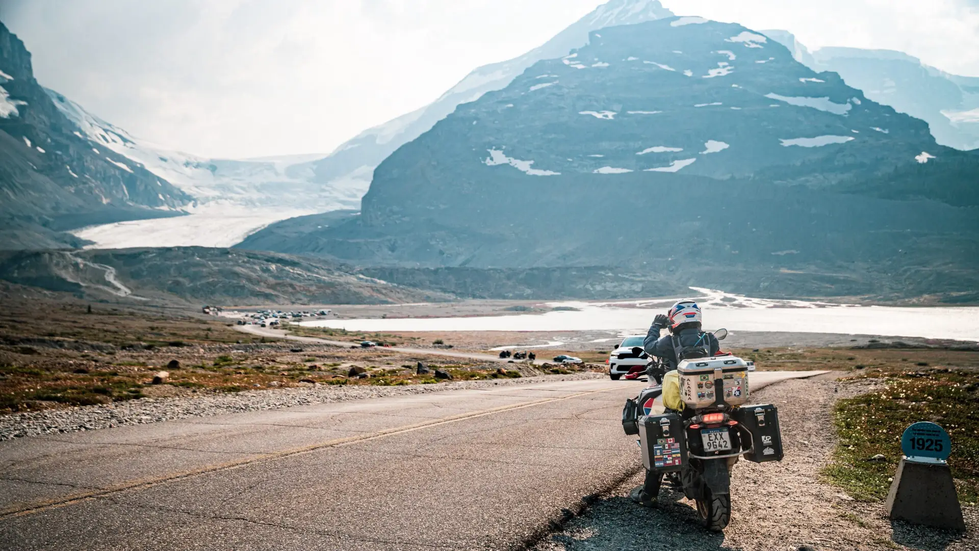 Alaska Fly&Ride — estrada UpSerra