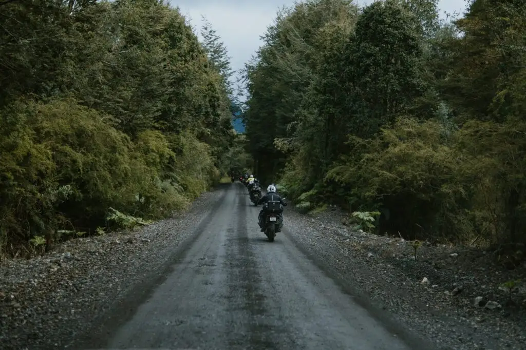 BMW GS em trecho de ripio na Carretera Austral